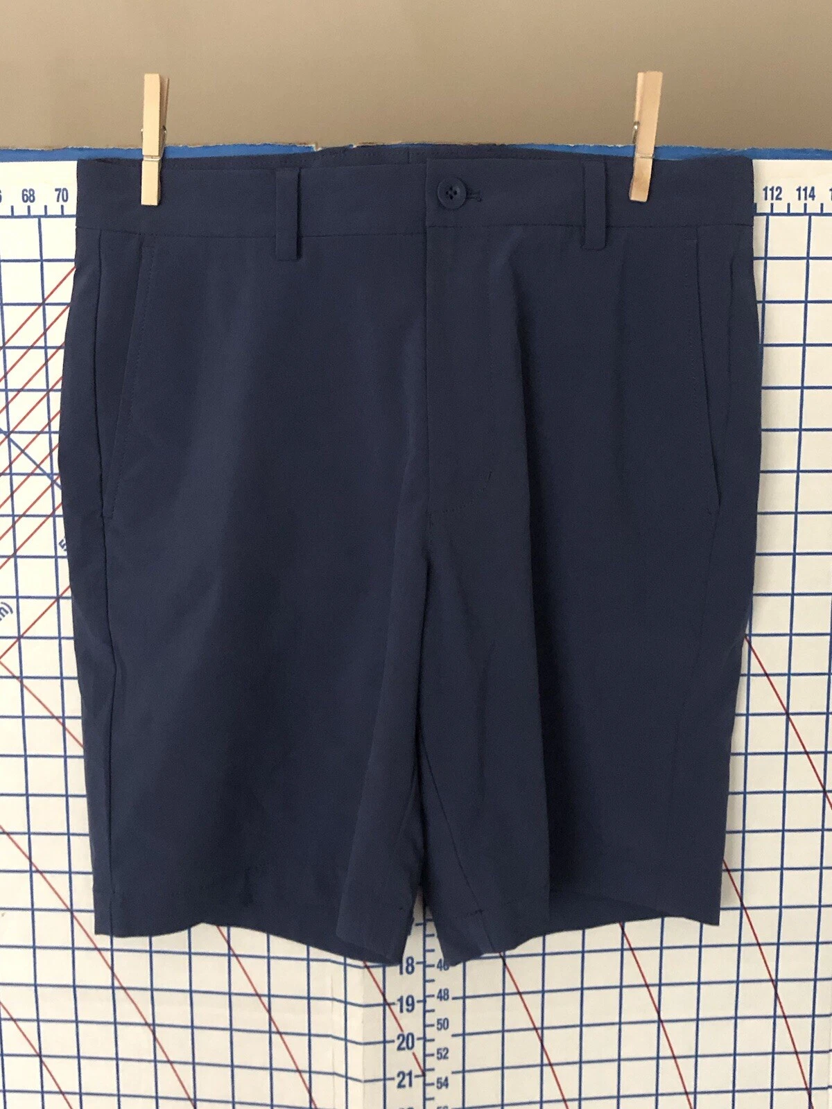Vineyard Vines Performance Breaker short mens Size 30 Light Blue Golf 8'' Inseam