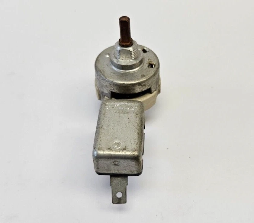 Interruptor limpiaparabrisas de velocidad variable serie D100 Dodge Truck 1958-1975 1799479 nuevo de stock Foto 4 de 4
