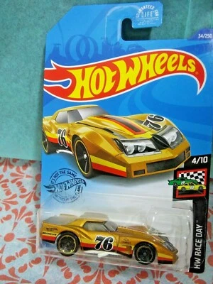 Hot Wheels '76 Greenwood Corvette HW Race Day Series #4/10 Gold Die-Cast New