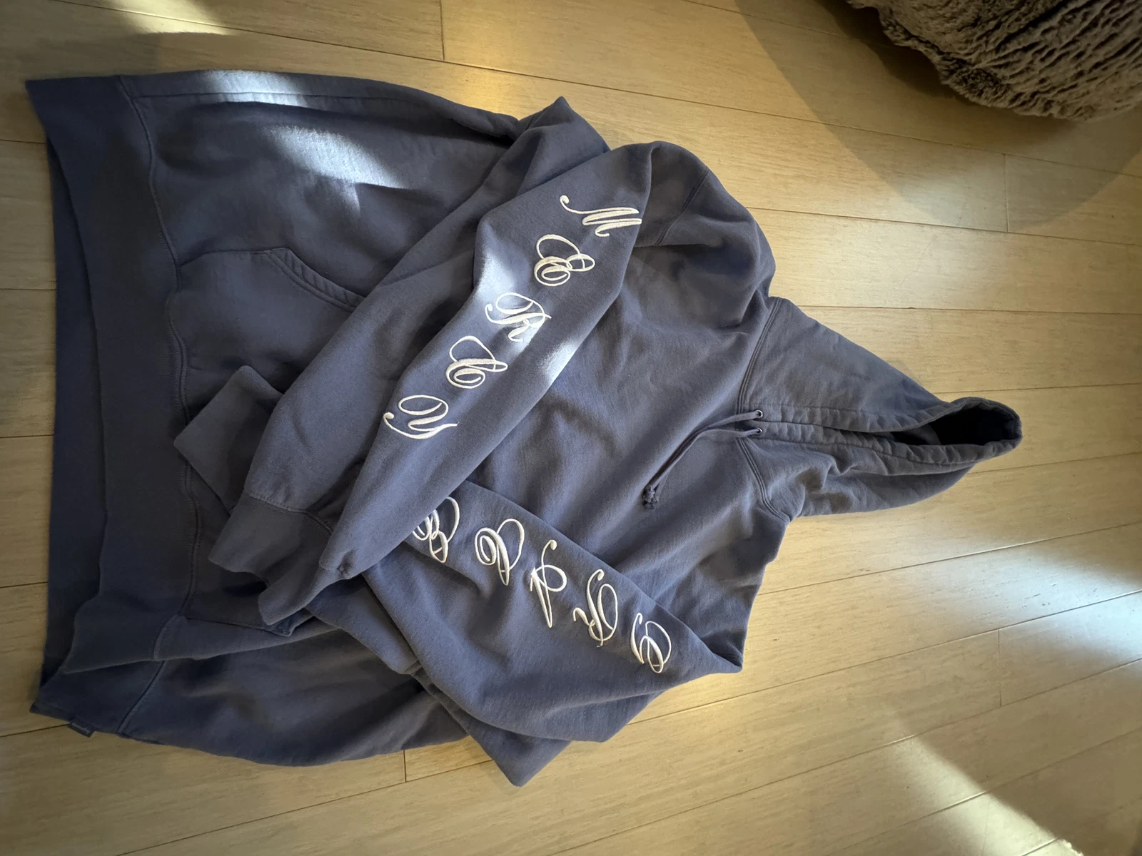 Sweat à capuche suprême chérubins logo brodé XXL violet vintage