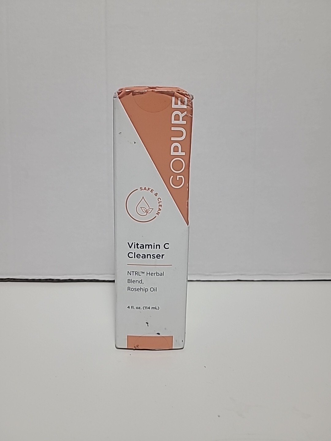 GoPure Beauty Vitamin C Cleanser NTRL Herbal Blend Rosehip Oil 4 oz 11/25