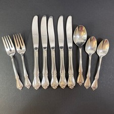 1881 Rogers Oneida Ltd ARBOR ROSE - TRUE ROSE Stainless 10 Pcs Knife Fork Spoon