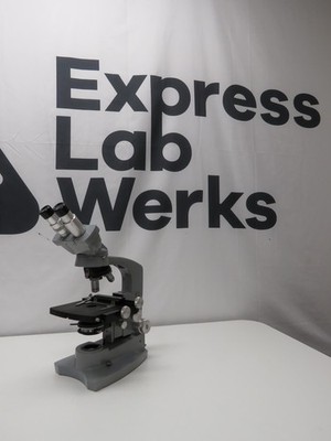 VINTAGE Series 4 American Optical AO Stereo microscope w/ Objectives
