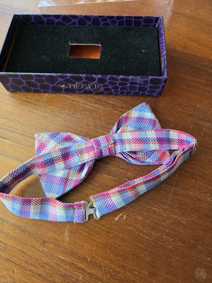 Silk Bow tie by DECLIC - image 4 of 4