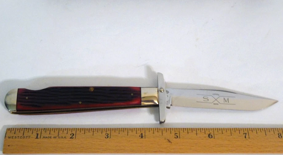 Schatt & Morgan Keystone Shield Swingguard,Lockback Ruby Red Bone Scales 1993 - Image 4 of 4