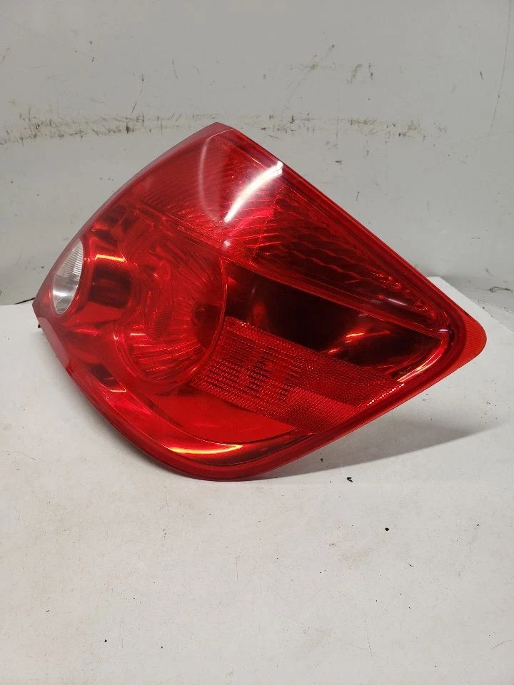 Passenger Tail Light Without LED Lamps Red Lens Fits 05-07 SCION TC 1431266 - Image 2 of 4