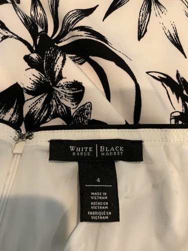Falda recta forrada floral negra talla 4 WHITE HOUSE BLACK MARKET para mujer NUEVA - Imagen 4 de 4