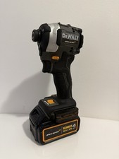 DeWALT DCF85MP2T McLaren XR 18VBrushless Impact Driver with Battery