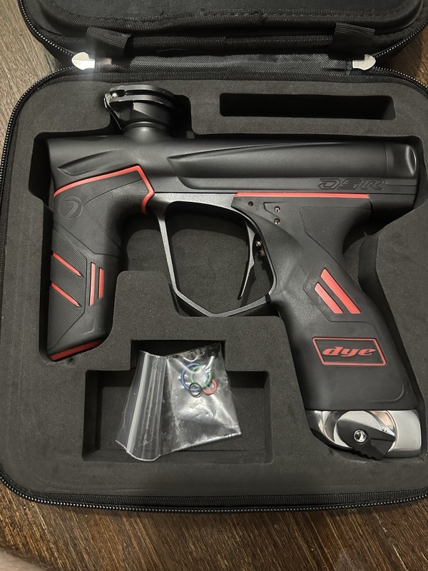 Dye DSR Electronic Paintball Marker with New Stickys and UL-I Barrel Black