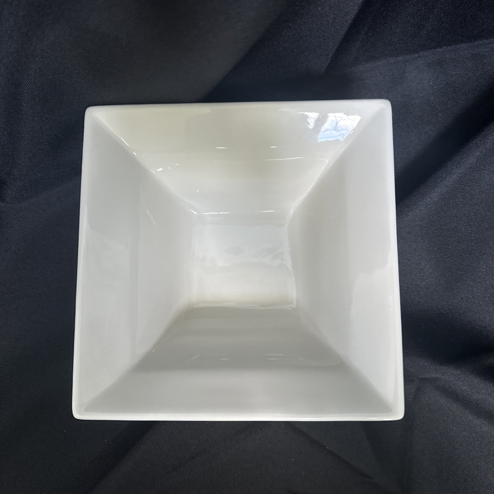 Pottery Barn RARE Sausalito Square Bowls Ivory Cream 7 1/4” DISCONTINUED