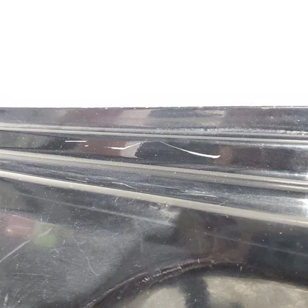 Puerta trasera pocas abolladuras inferior solo OEM 1996 1997 1998 Lexus LX450 Foto 3 de 4