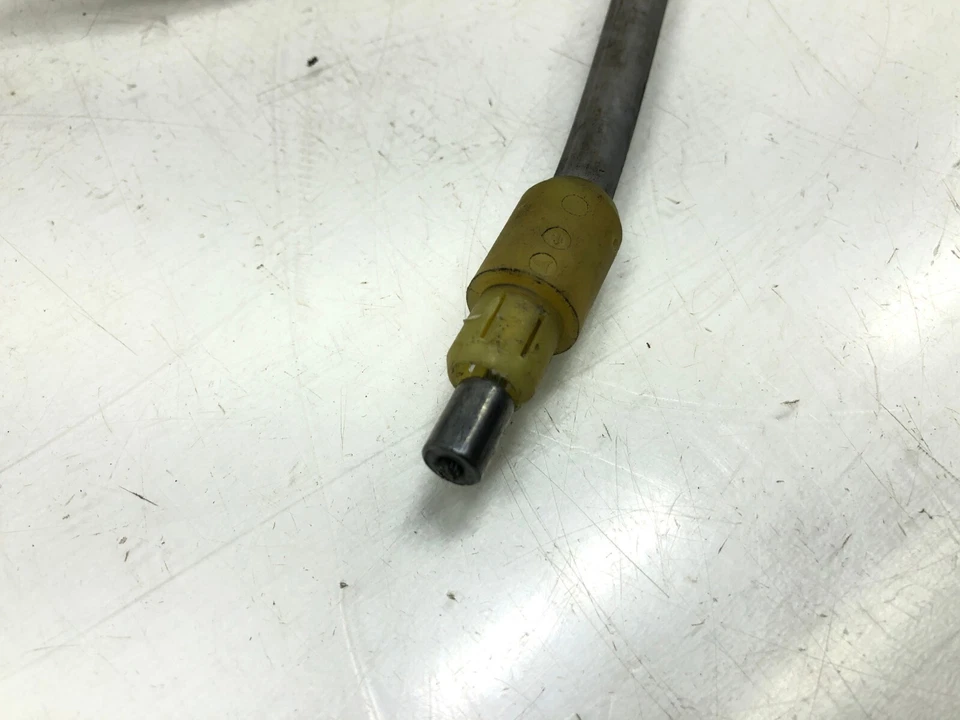 Juego de cables de freno eléctrico Mercedes-Benz CLS550 W218 2012-2018 OEM. Foto 4 de 4