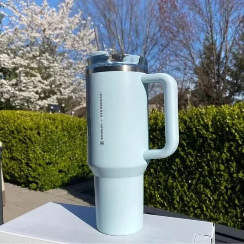 Stanley X Starbucks Limited Spring Blue Quencher 40oz Tumbler Flowstate H2.0