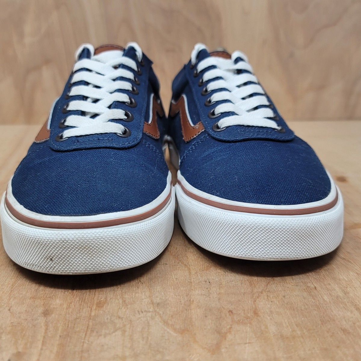 Vans Sneakers Men display picture 1