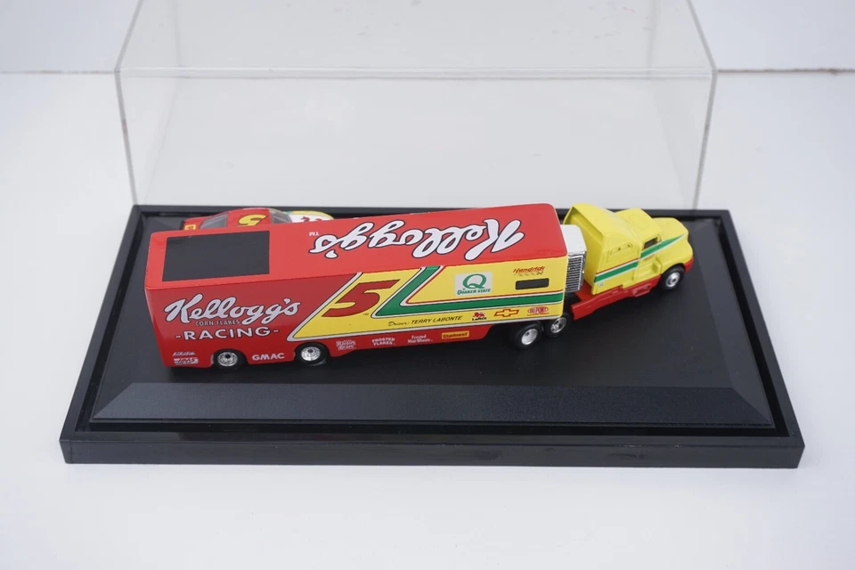 Rare Nascar #5 Terry Labonte Kellogg's Hauler & Car Diecast Matchbox Transporter - Image 3 of 4