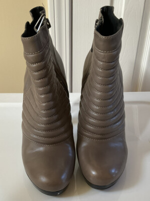 7 For All Mankind Taupe Quilted Leather Ankle High Heel Booties Boots ~ Sz 10M