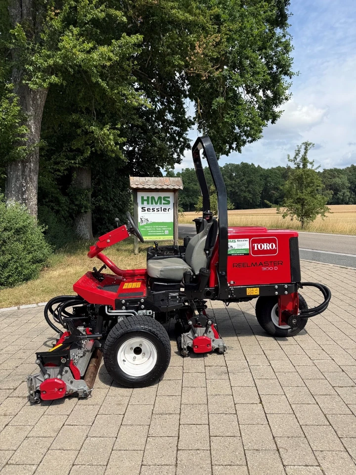 TORO Reelmaster 3100 Sidewinder 3WD Spindelmäher Großflächenmäher - Bild 2 von 4