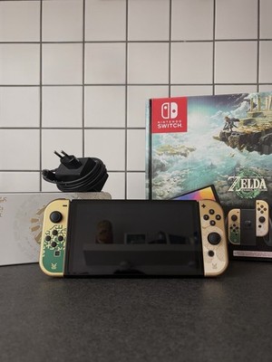 Nintendo Switch OLED Model Zelda Tears of the Kingdom Edition 64GB Joy-Cons