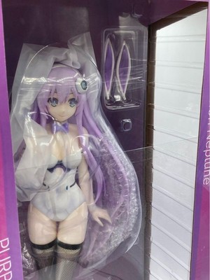 FREEing Hyperdimension Neptunia Purple Sister Bunny Ver. 1: 4 Scale PVC Figure