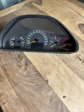 Mercedes W210 S210 E-Klasse Diesel Original Kombiinstrument VDO MB A2105402811 Mercedes W210 S210 E-Klasse Diesel Original Kombiinstrument VDO MB A2105402811