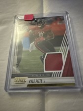 2022 Panini  Score Kyle Pitts First Score Jersey Patch Gold Foil #FS6 Falcons