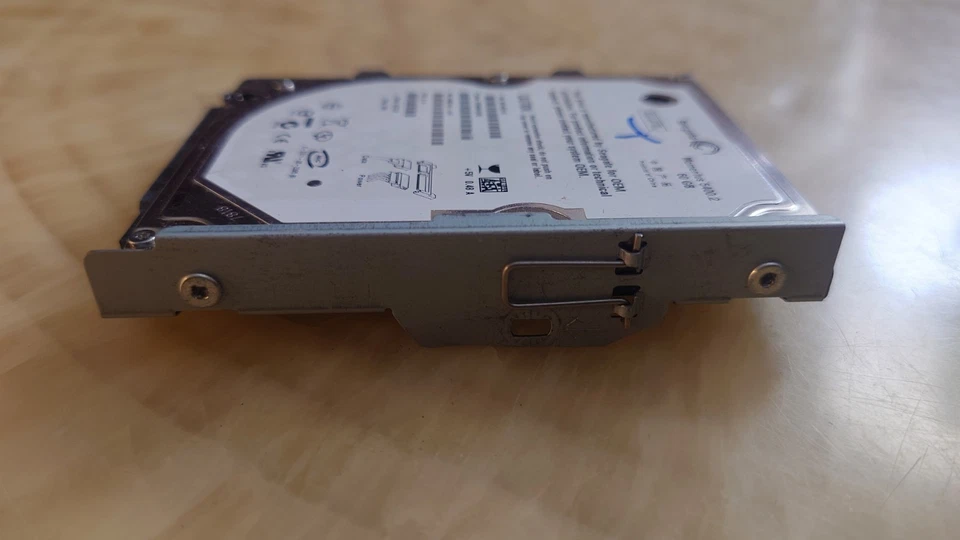 Disco duro de repuesto Momentus 5400.2 PS3 Seagate 60 GB Foto 2 de 4