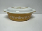 Vintage 2 1/2 Qt Pyrex Oval Casserole With Lid Butterfly Gold Pattern