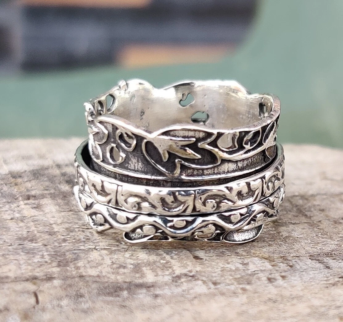 Silver ring leaf clearance design