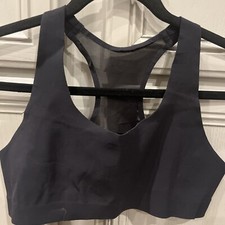 lululemon enlite bra 36 B Color Black