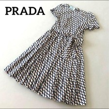 PRADA Dress Excellent Condition Size 36 Pleated Design Stylish Look