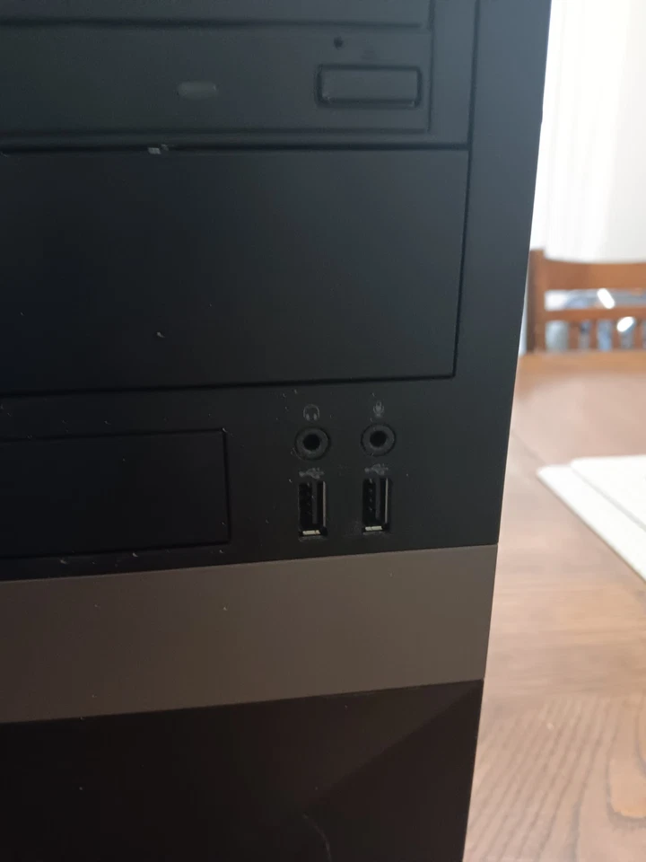 Dell Vostro 3905 - Image 2 of 4