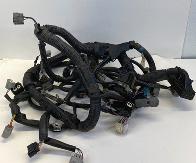 07-12 TOYOTA YARIS 1.5L AT ENGINE WIRING HARNESS W POSITIVE BATTERY TERMINAL OEM