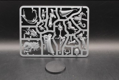 Warhammer 40K Thousand Sons Infernal Master New On Sprue With Base, Instructions