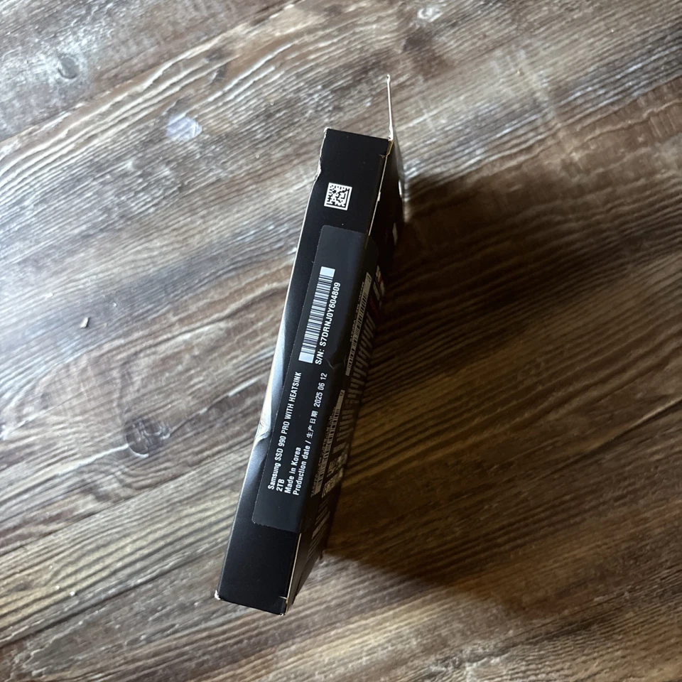 NEW MZ-V9P2T0CW SAMSUNG 990 PRO W/Heatsink 2TB M.2 NVME PCIE4.0 VNAND SSD - Image 3 of 3
