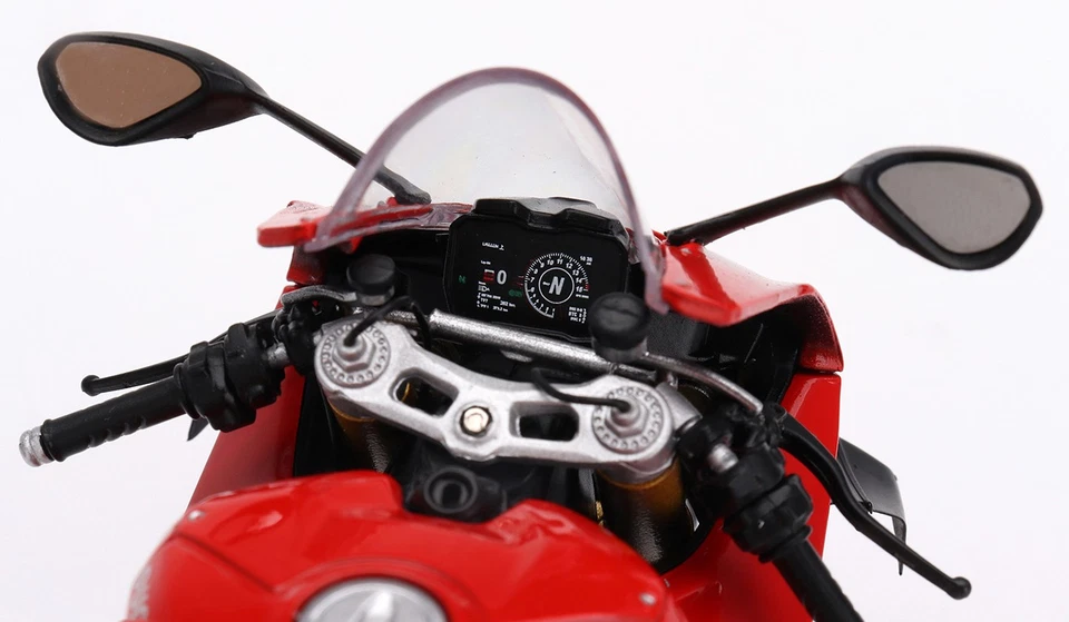 TSM Model 1:12 DUCATI PANIGALE V4 S - TSMMC0016 - Immagine 4 di 4
