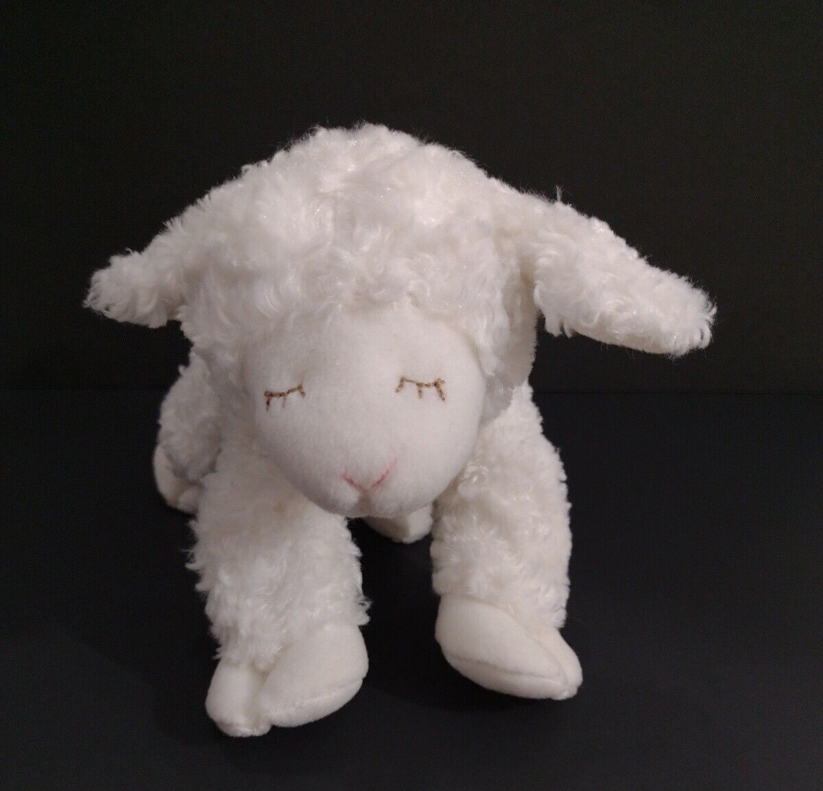 Baby Gund Winky White Lamb Sheep Rattle Plush Stuffed Animal Machine