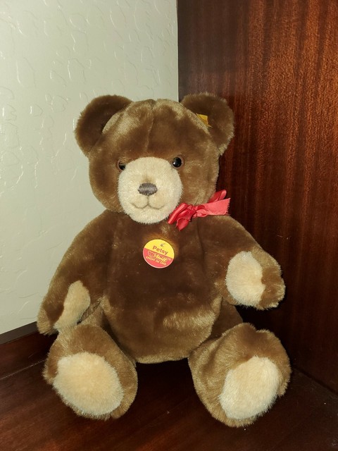 steiff petsy bear