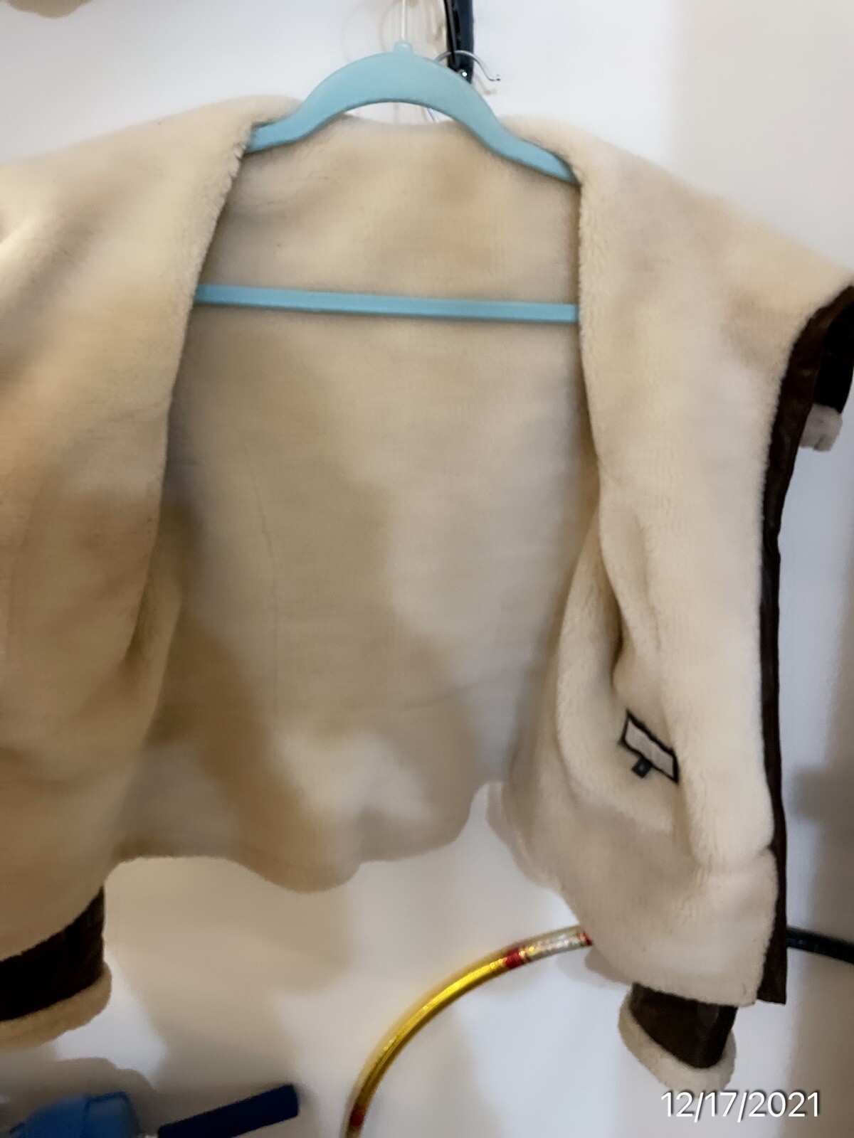 Genuine shearling zip jacket, lightweight sheepsk… - image 4