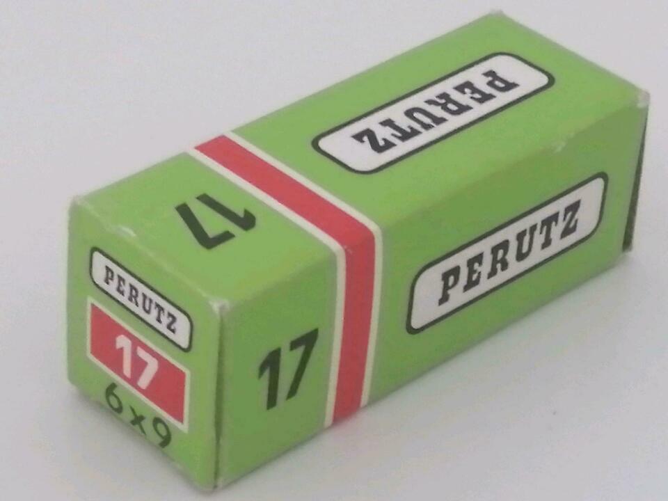 Perutz Film 17 DIN 40 ASA 3,5  120 6x9 November 66 Neu in Originalverpackung  
