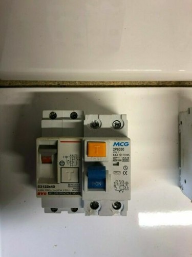 Interrupteur Différentiel GE 63A 30mA Type AC - Modèle FP 604196 - Occasion
