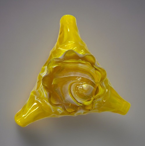 Vintage MCM Slag Yellow White Art Glass Bowl Ashtray UV Reactive Glows - Picture 4 of 7