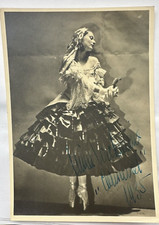 NINA  VERCHININA    -  BALLET  DANCER  -  AUTOGRAPHED  PHOTO