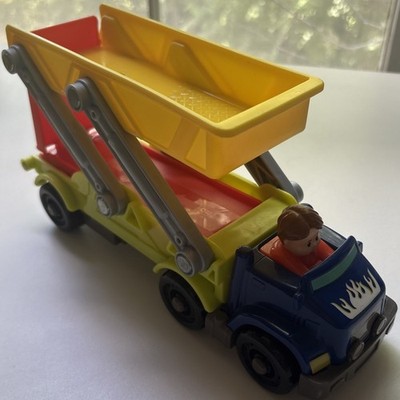 Fisher Price Little People Wheelies Ramp n Go Car Carrier Hauler
