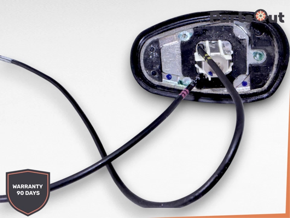 Antena de radio aleta de tiburón negra 10-14 Mercedes W204 C250 E350 E550 2048207275 OEM Foto 4 de 4