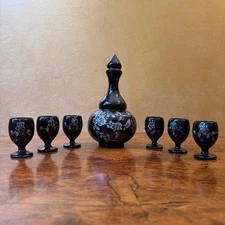 Vintage Japanese Wooden Lacquered Inlaid Mother Of Pearl Shell Sake Decanter & G