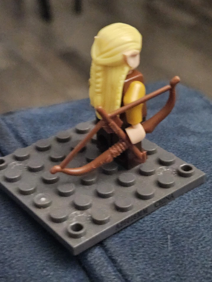 LEGO Legolas Greenlead minifigure 79001 79017 30215 LOTR Hobbit Complete - Image 2 of 3