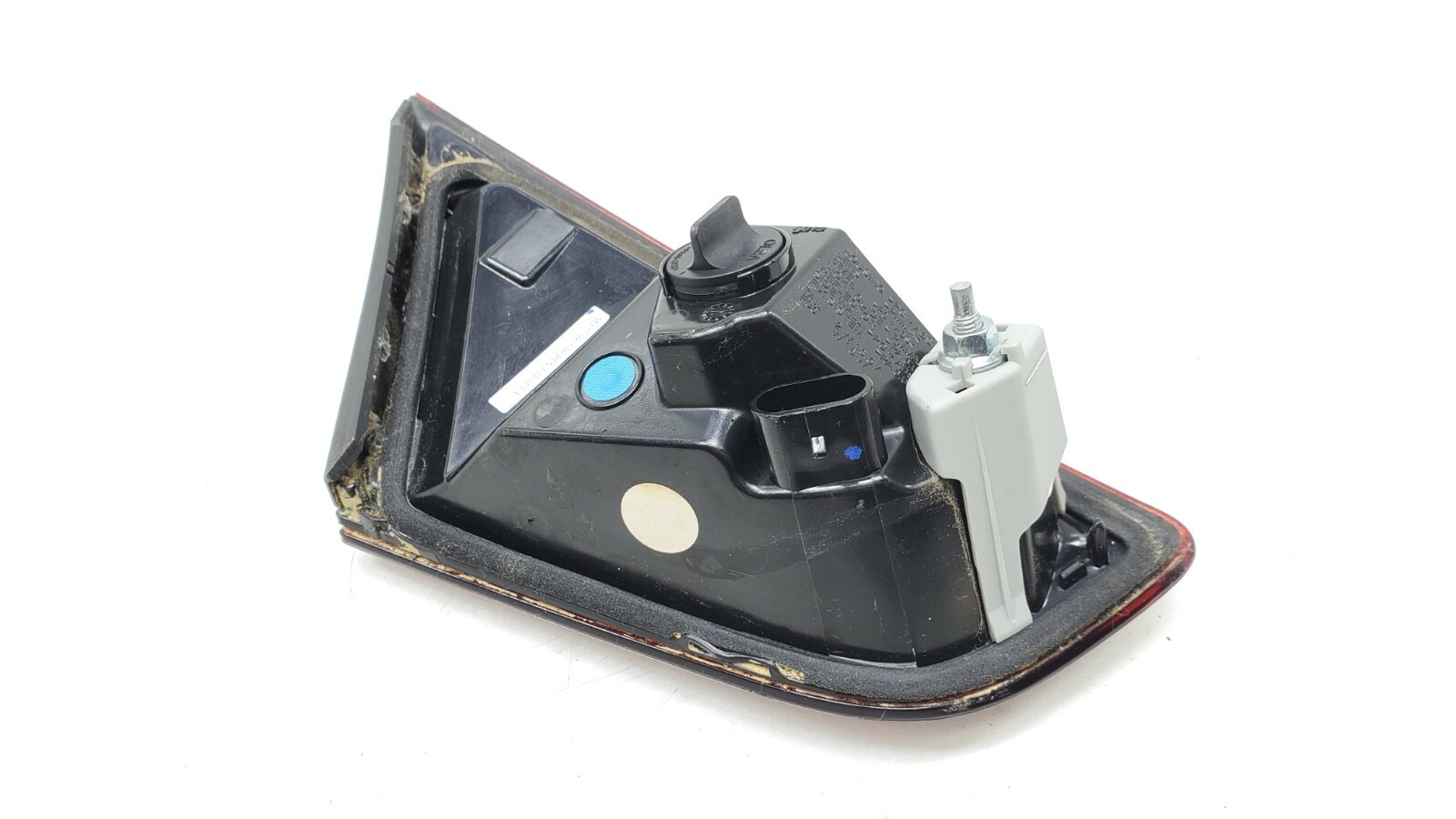 2014-2017 MASERATI GHIBLI S RIGHT PASSENGER REAR INNER TAIL LIGHT OEM.