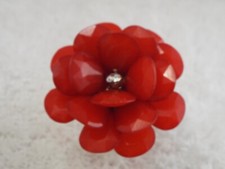 Red Bead Flower Stretchband Ring Adjustable Size 6-9 B40