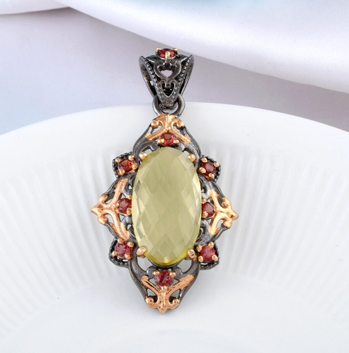 Charmant pendentif doré élégant de style vintage antique Médaille, couleur or plaqué or 18 carats haut de gamme, choisissez parmi 51 colliers - France