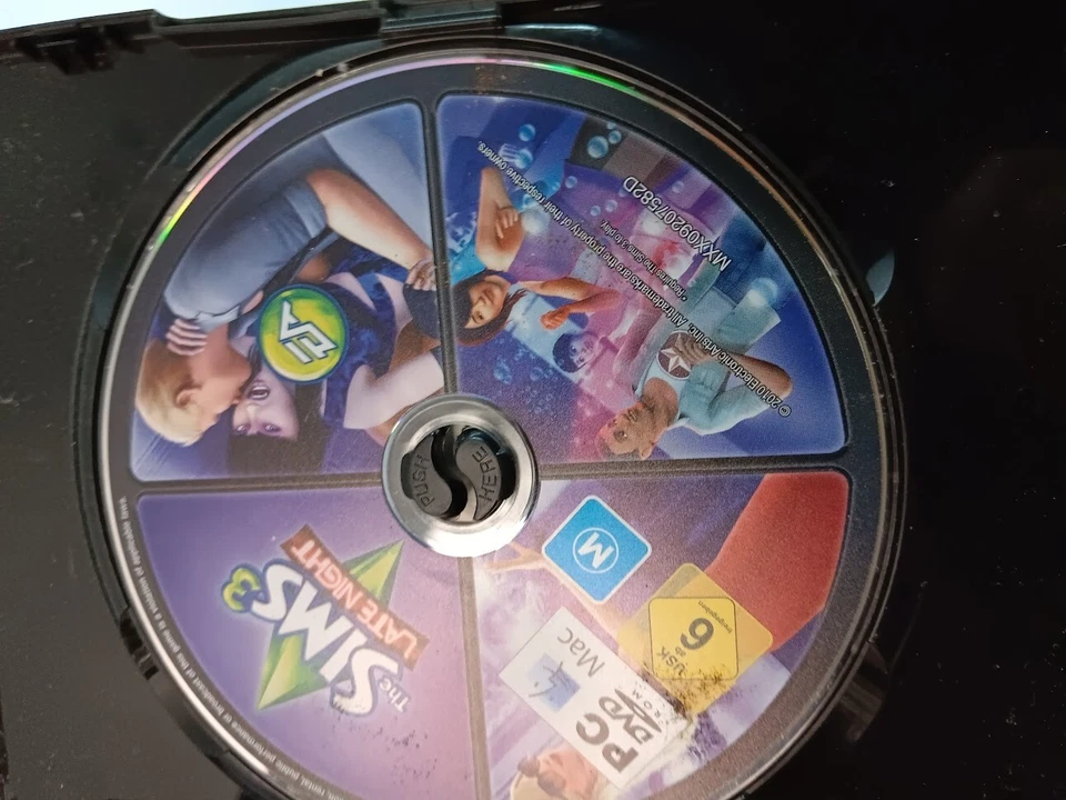 The Sims 3 -late night expansion pack pc dvd rom rated M - Image 3 of 4